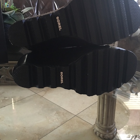 Sorel Rain Boots - Picture 5 of 5